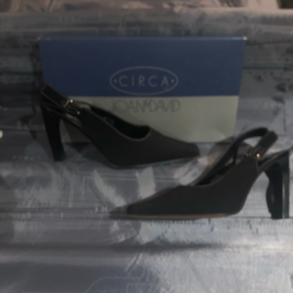 Slingbacks - Picture 3 of 4